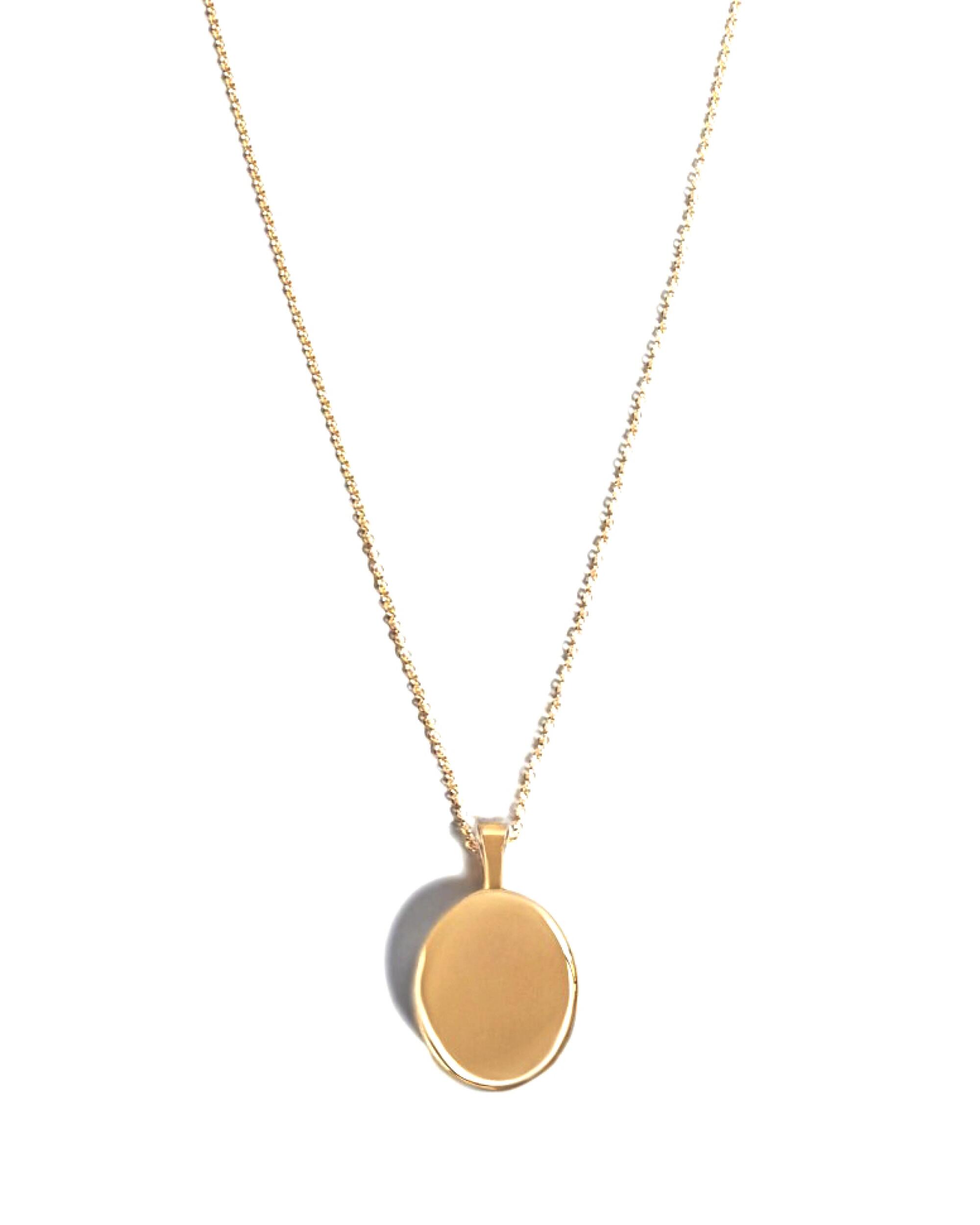 Maison Oval Locket Necklace I 14K Gold - Kinn Figaro Chain / 22