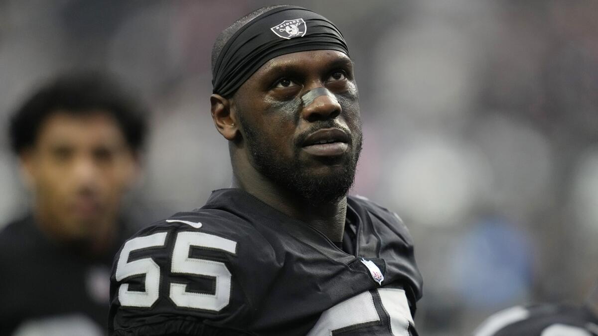 Raiders release Chandler Jones, capping final tumultuous month with the  team - The San Diego Union-Tribune