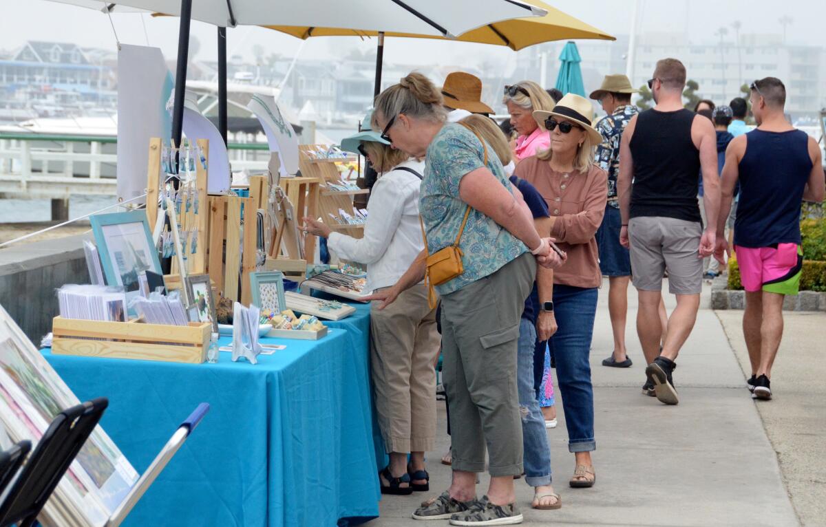 Hundreds of people turned out for the 2022 Balboa Island Artwalk. 