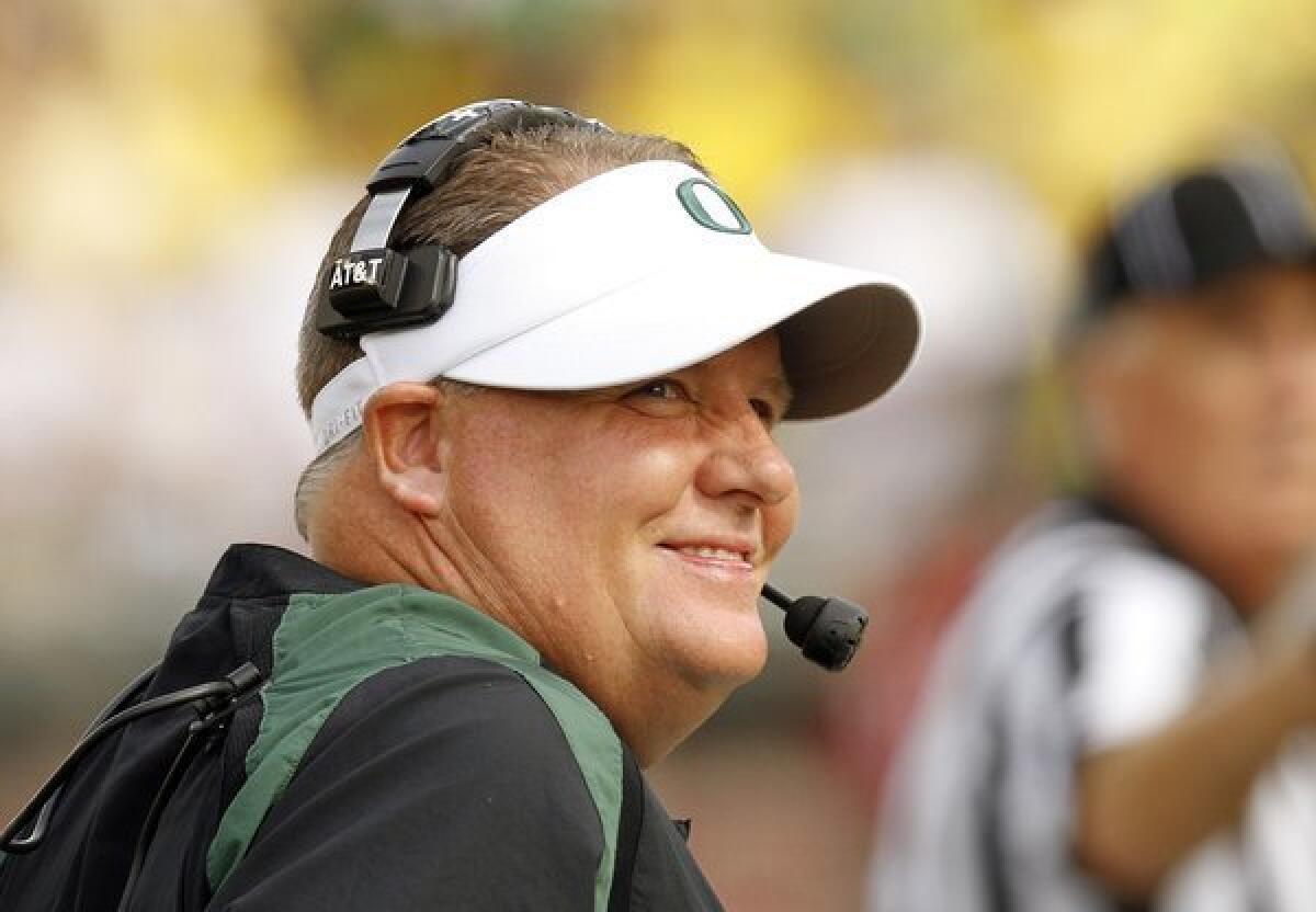 After giving Oregon fans another scare this year, Ducks Coach Chip Kelly reportedly has decided to stay put rather than making the leap to the NFL.