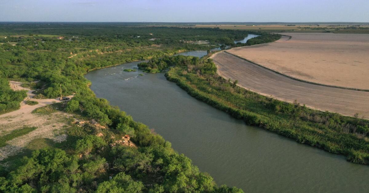 Trump threatens Mexico with more tariffs, this time over water Trump threatens Mexico with more tariffs, this time over water
