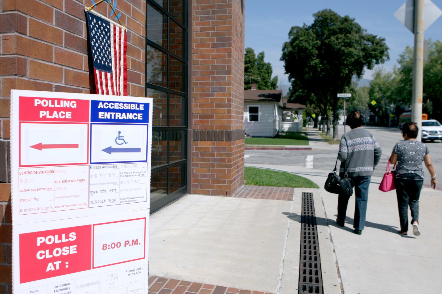 Photo Gallery: Locals head out to vote in Glendale municipal elections