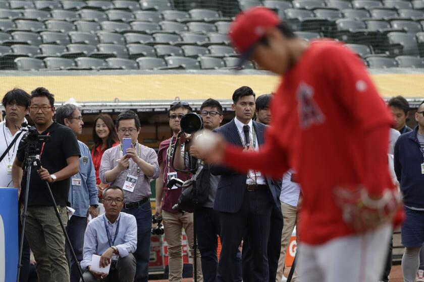 Dodgers Dugout: Should the Dodgers trade for Shohei Ohtani? - Los Angeles  Times