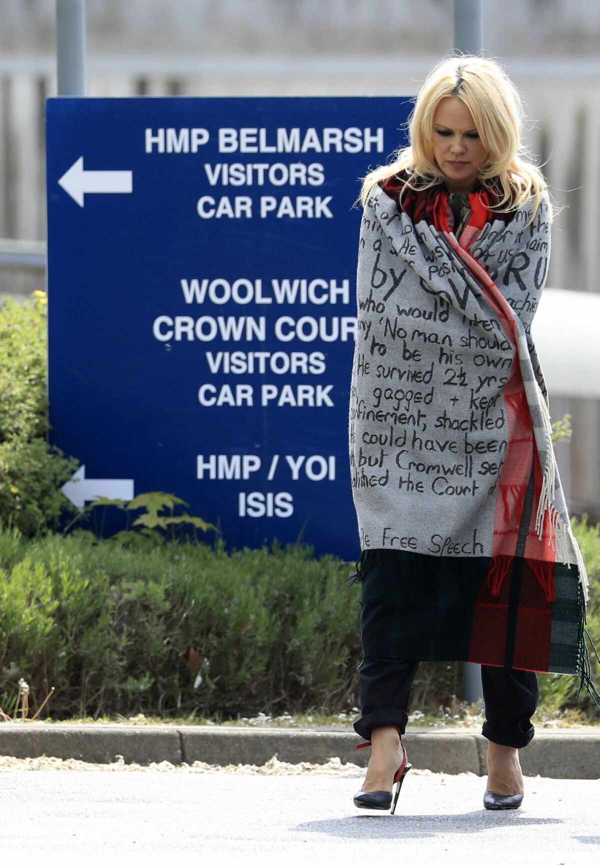 Pamela Anderson leaves Belmarsh prison in southeast London after visiting WikiLeaks founder Julian Assange on May 7, 2019.