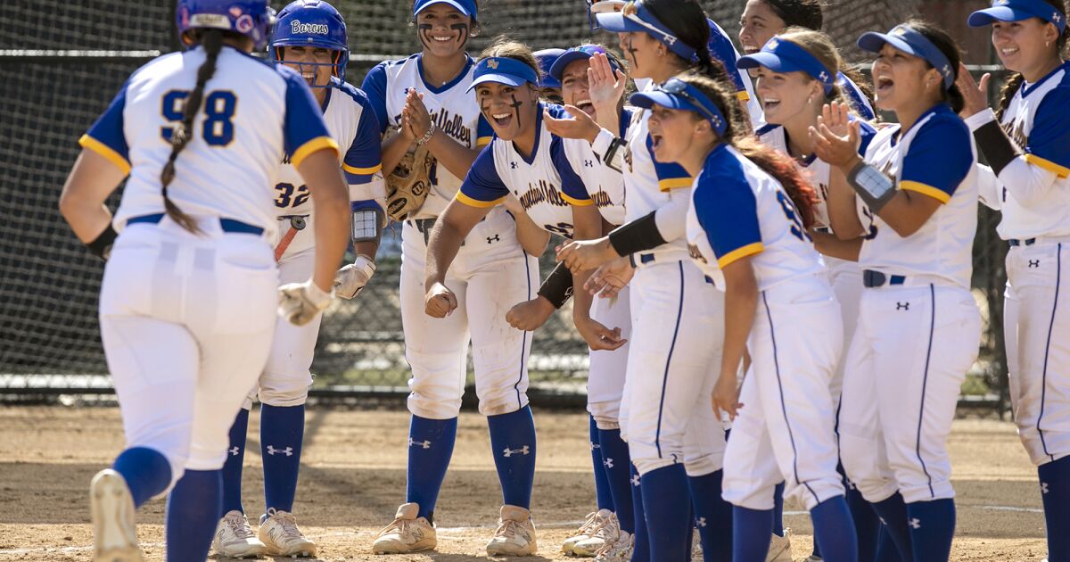 Fountain Valley softball belts five homers to beat Sonora