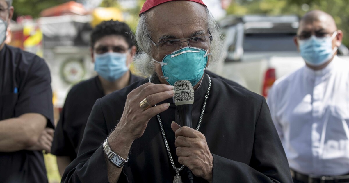 'Es bien triste estar solo': cardenal de Nicaragua convaleciente de covid-19