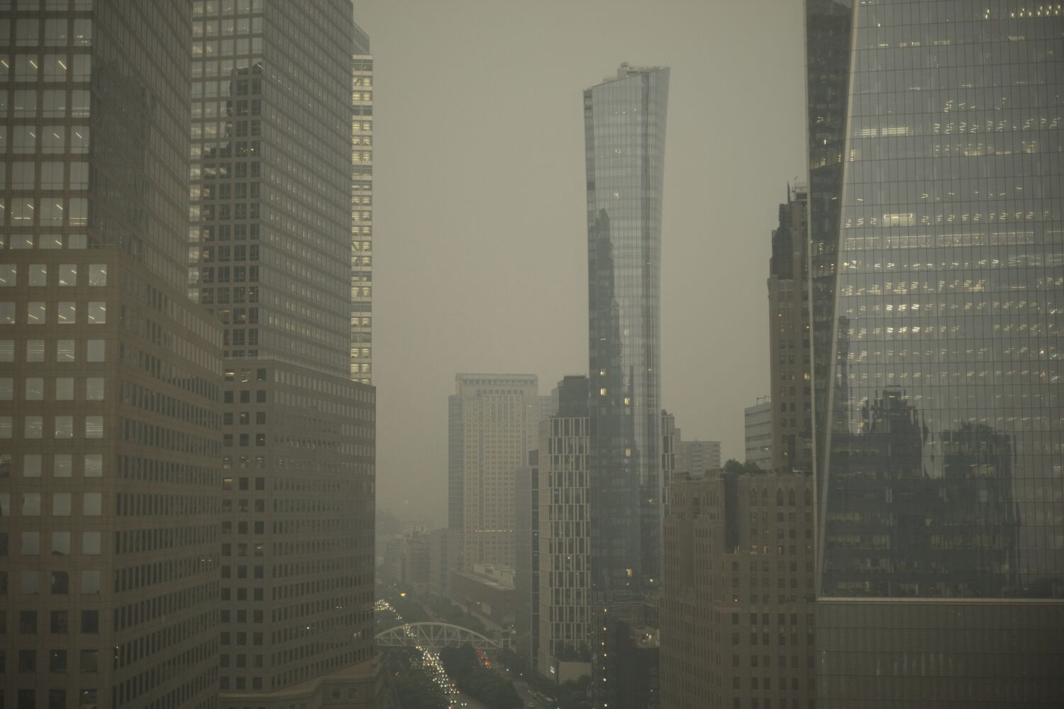 Wildfire smoke has given New York the world's worst air quality. Californians have some tips