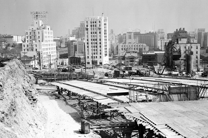 August 1951 photo of construction of the Harbor Freeway in downtown Los Angels