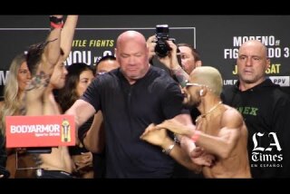 VIDEO: Careo final entre Moreno y Figueiredo de cara a tercera cita en UFC 270 