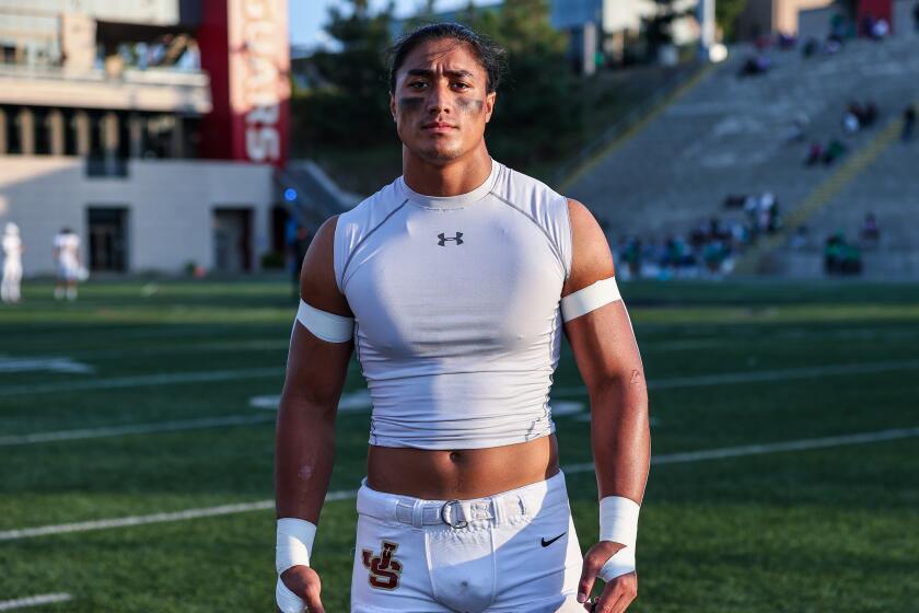 Linebacker Madden Faraimo of JSerra.