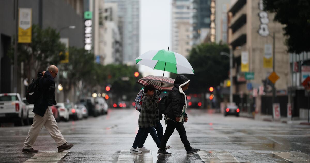 Southern California braces for weekend of severe weather