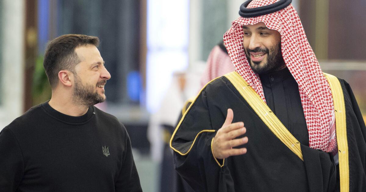 Zelensky en Arabie saoudite pour promouvoir la paix et l’échange de prisonniers de guerre