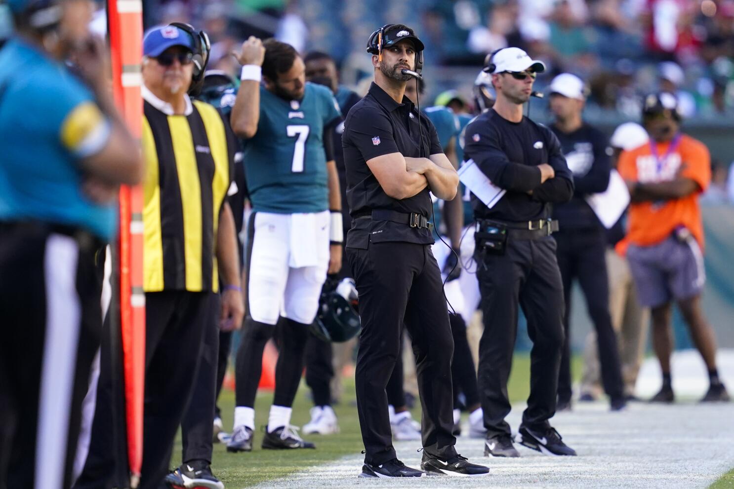 Eagles' Nick Sirianni responds to odd question about players