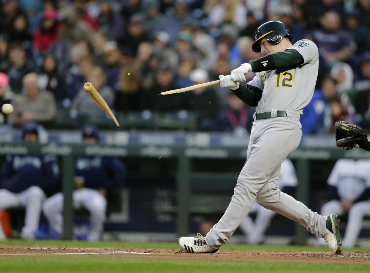 Warm reception on chilly night as Dominican Winter League teams meet in New  York, Ap-sports