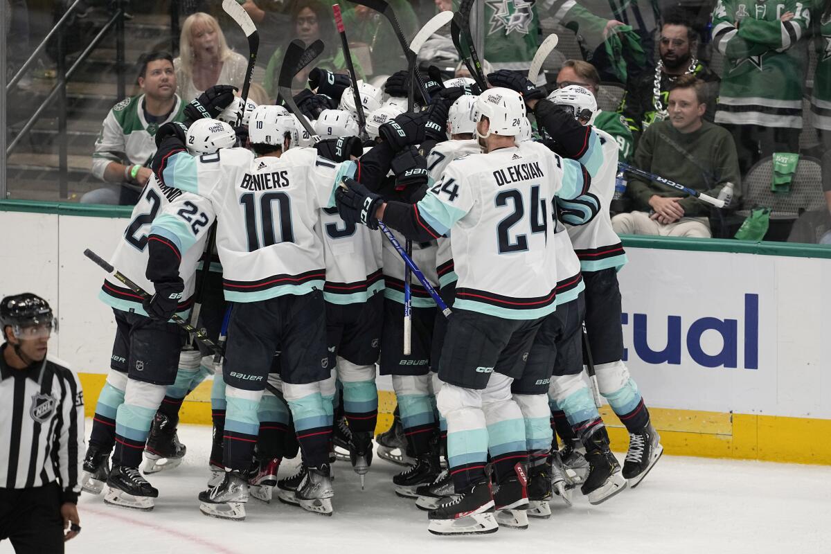 NHL playoffs: How the Kraken quickly turned Seattle into a hockey