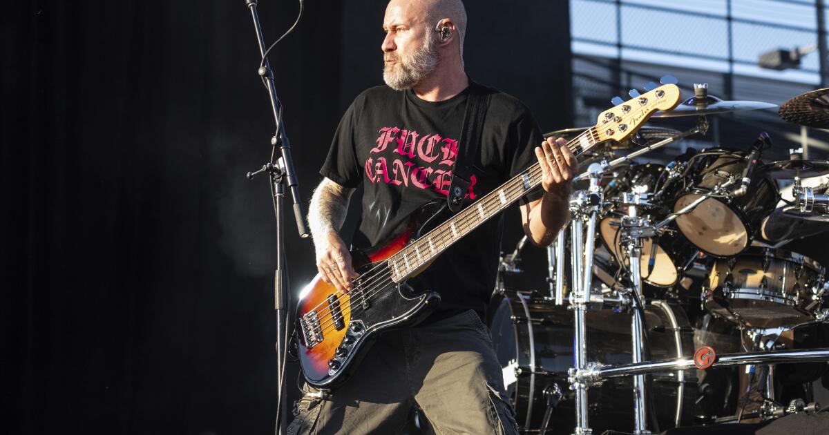 Limp Bizkit founding bassist Sam Rivers dies at 48 Limp Bizkit founding bassist Sam Rivers dies at 48