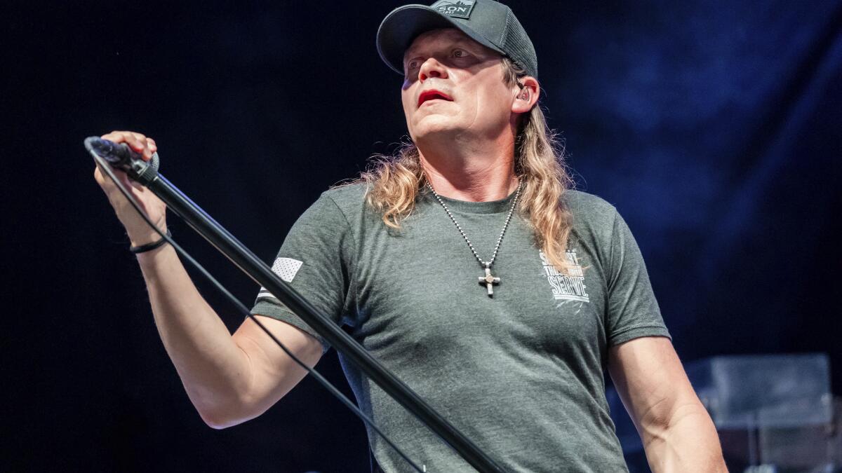 Brad Arnold, lead singer of 3 Doors Down, dies at 47 - Los Angeles Times
