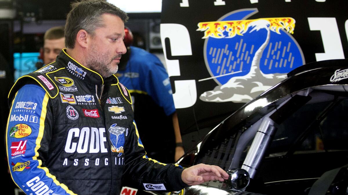 Tony Stewart faces elimination this weekend in NASCAR Sprint Cup race at Dover, Del.