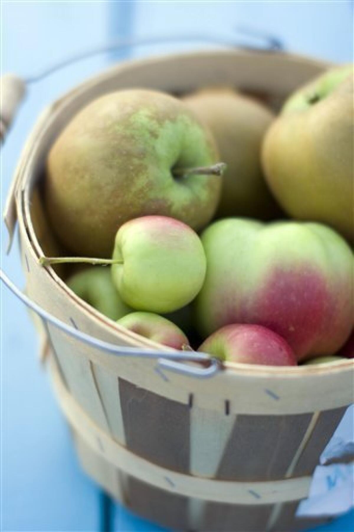 MCINTOSH APPLES EACH  Green Acres Farmers Market