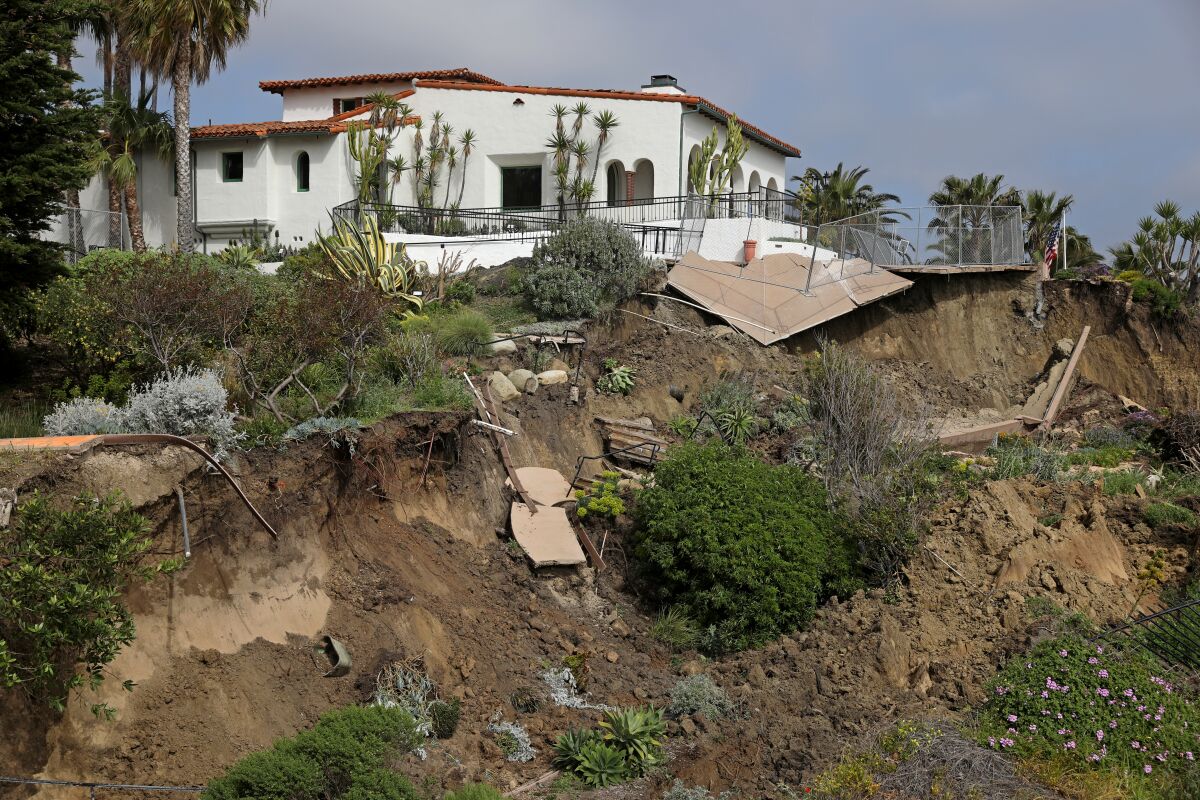 A recent landslide collapsed portions of the bluff beneath Casa Romantica in San Clemente. 