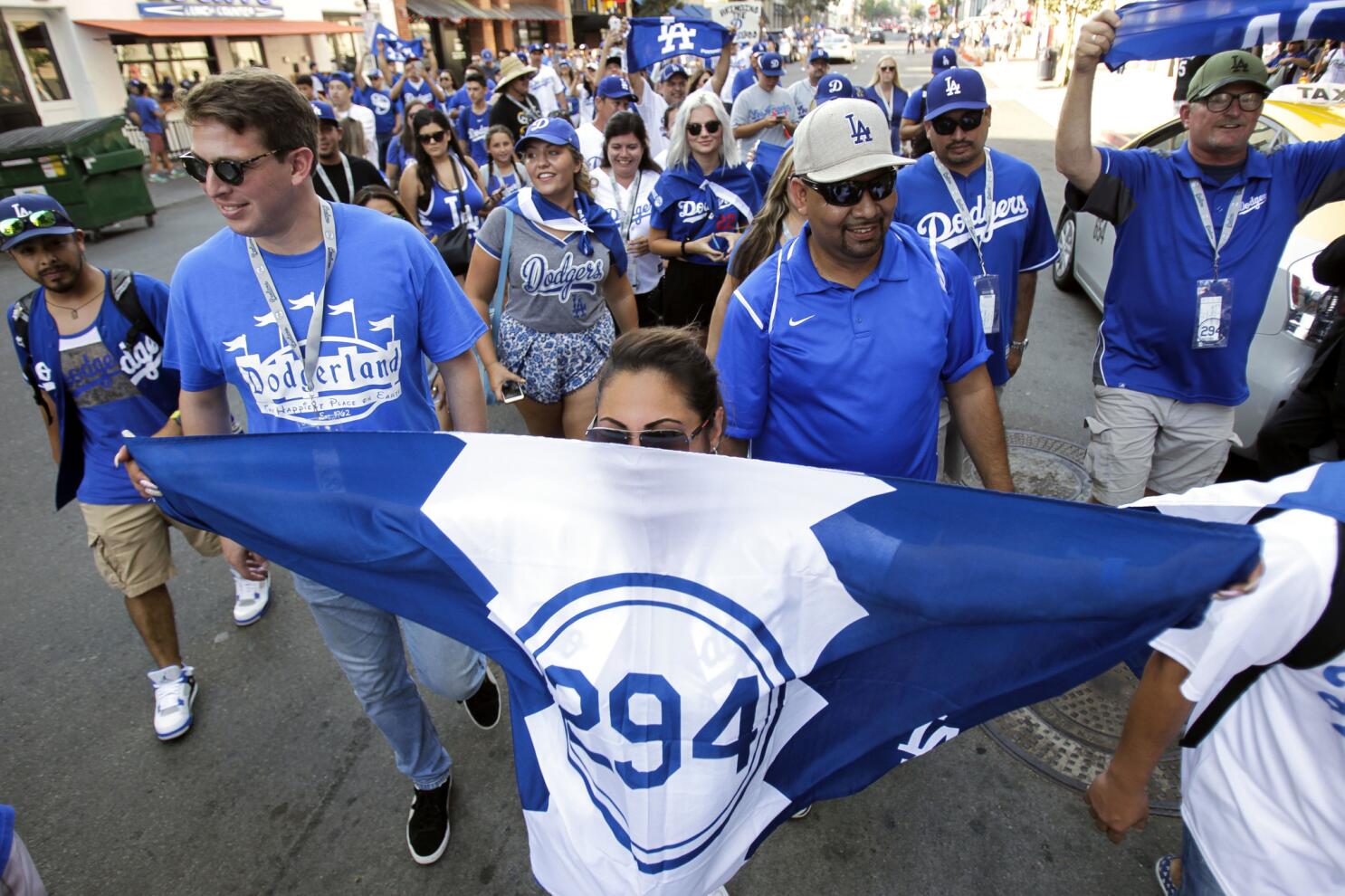 Dodgers fan club paints opposing-team parks certain hue of blue