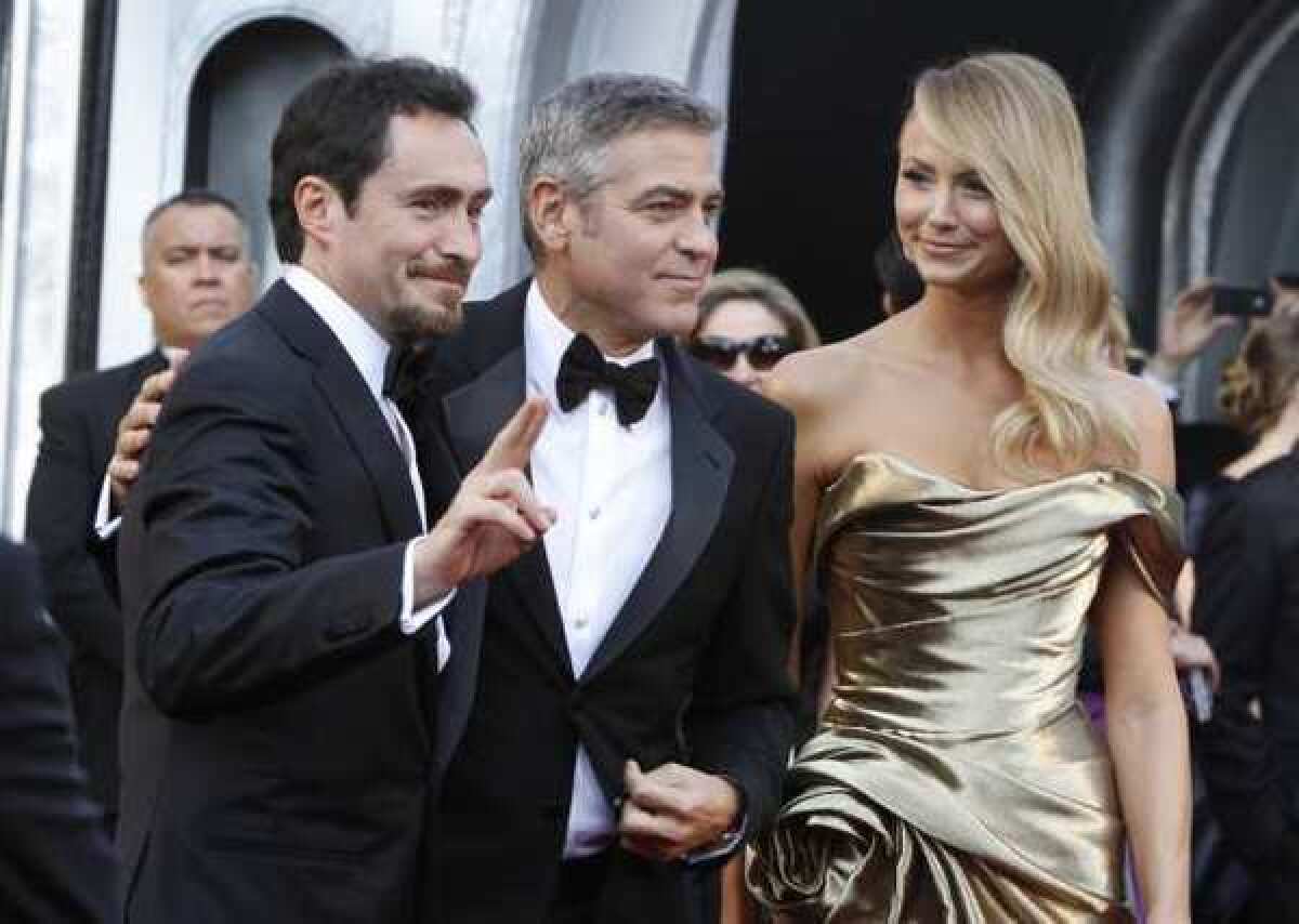 Demian Bichir, George Clooney and Stacy Keibler at the 2012 Oscars.
