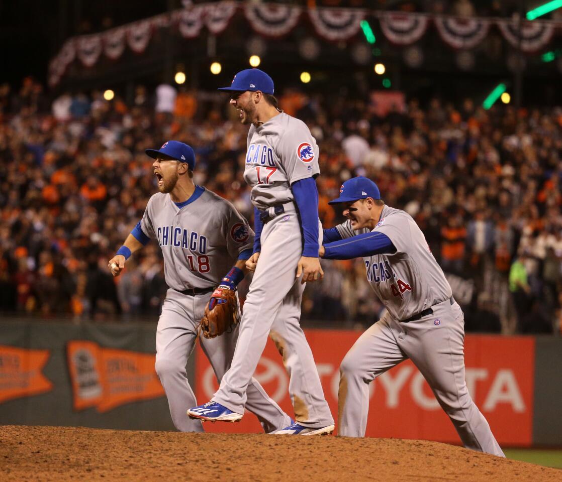 ct-cubs-giants-game4-nlds-photos-026