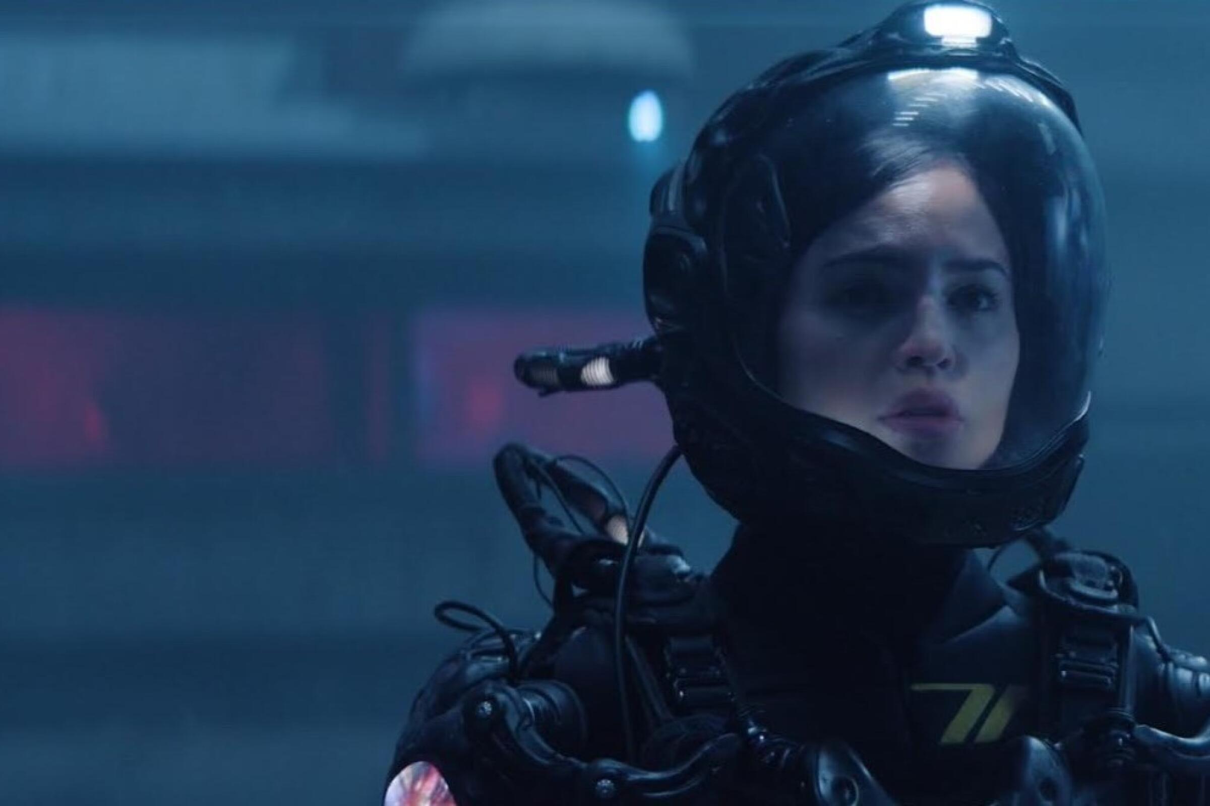 Eiza González en una escena de la cinta "Ash".