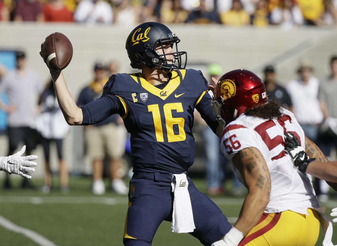 California quarterback Jared Goff gets set to pass while under pressure from USC linebacker Anthony Sarao in the second half.