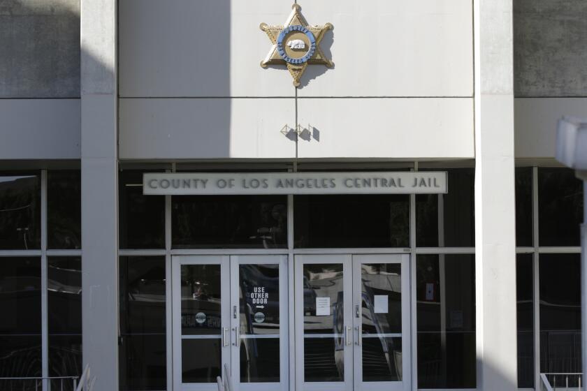 Los Angeles County supervisors voted Tuesday to replace the Men's Central Jail in downtown L.A. with a new 3,885-bed facility.