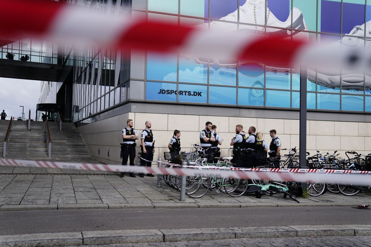 Police outside Copenhagen mall where shooting occurred