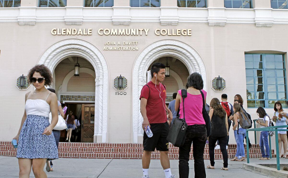 Students at Glendale Community College.