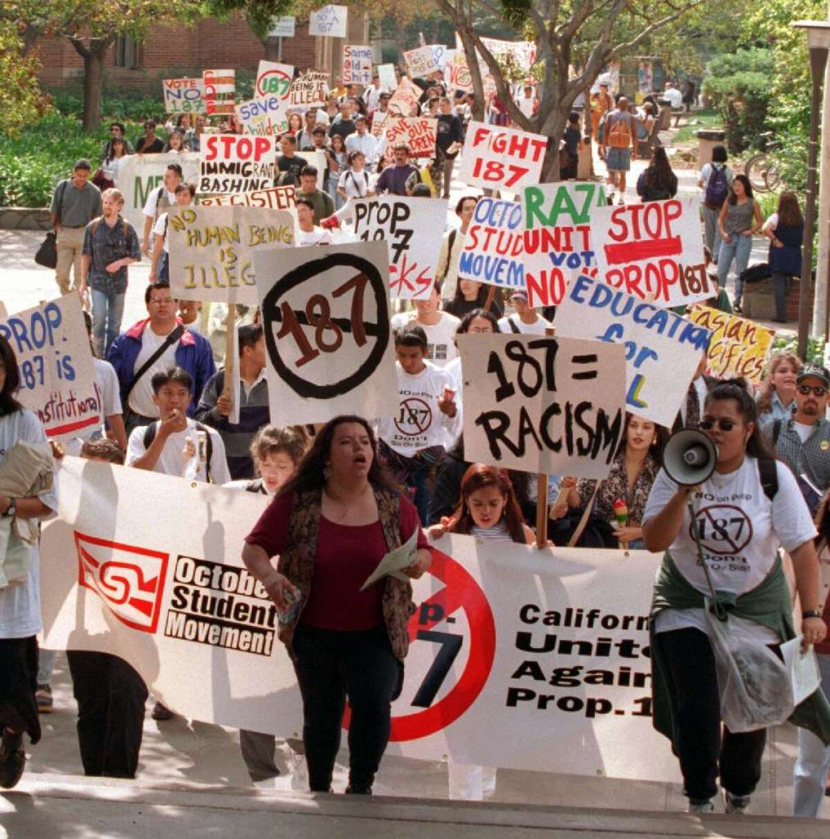 En 1994 California tenía cerca de 1.3 millones de inmigrantes indocumentados, incluidos unos 300 mil niños, señala activista.