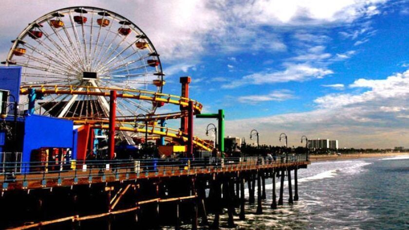 Man dies after jumping off Santa Monica Pier - Los Angeles ...