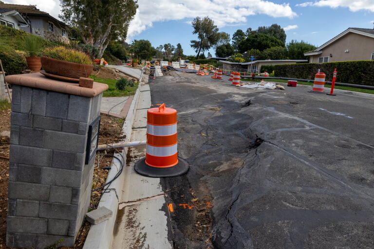 Sliding Rancho With land sliding, Rancho Palos Verdes to seek state, federal ...