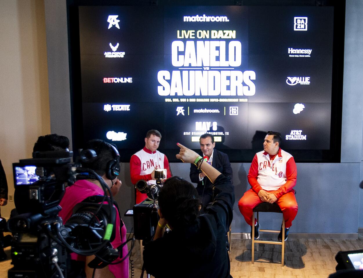 Canelo vs Saunders - Media Tour