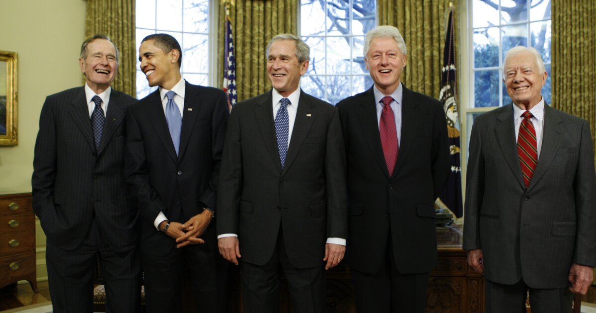 Nicholas Goldberg: How the White House became a path to obscene riches for ex-presidents Nicholas Goldberg: How the White House became a path to obscene riches for ex-presidents