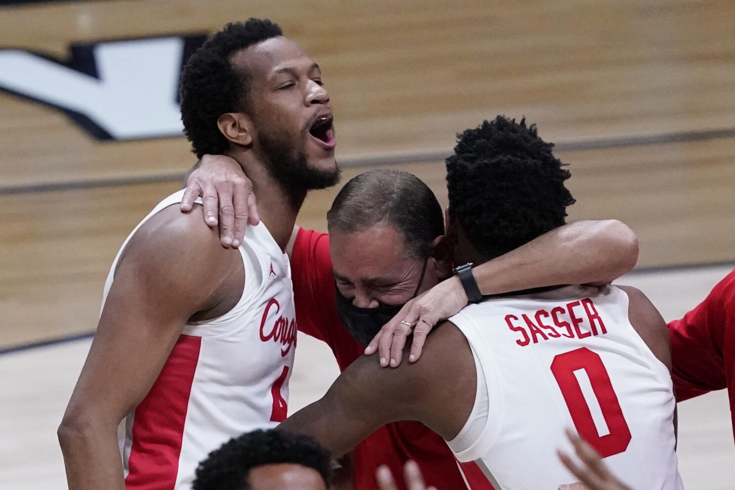 Elite 8: Houston Cougars can earn berth to second straight Final