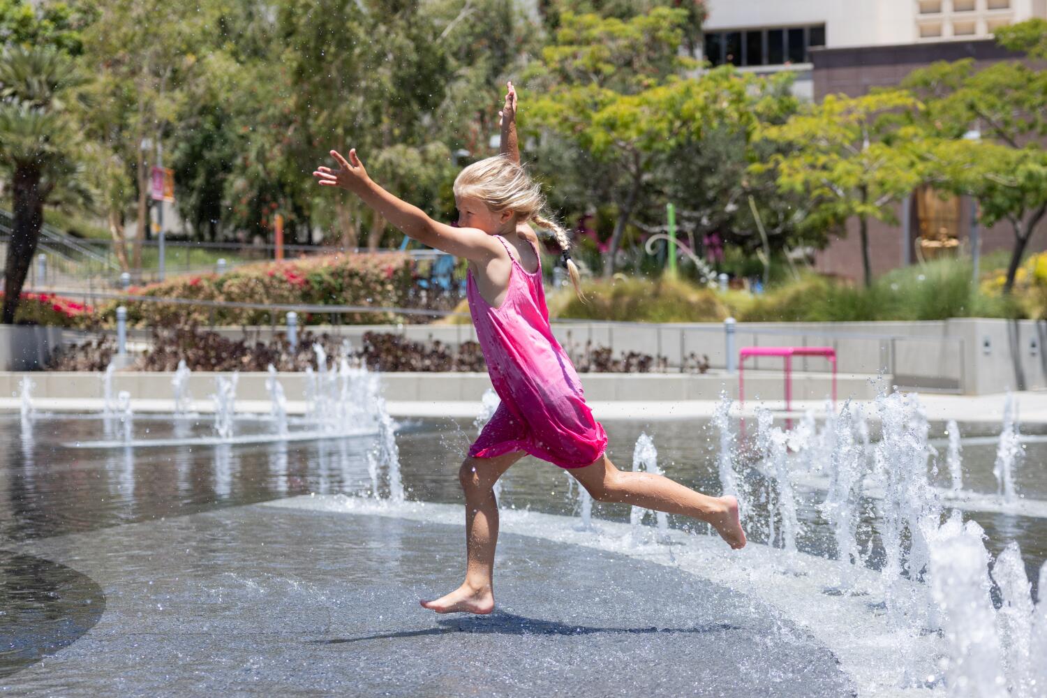 Heat Wave Traps Fireworks Pollution Over Southern California, Worsening Regional Air Quality