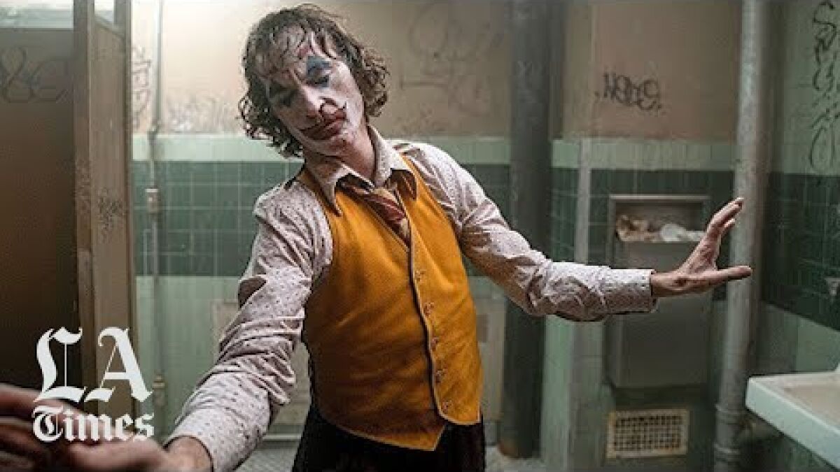 Review: In 'Joker,' Joaquin Phoenix redefines Batman's villain - Los  Angeles Times