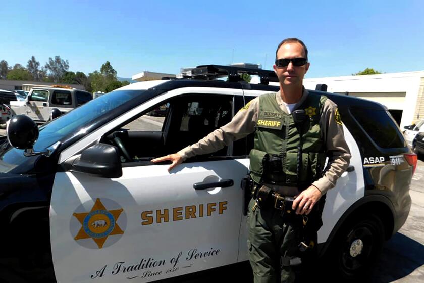 Los Angeles County Sheriff's deputy Kevin Duxbury was disciplined in 2009 for falling to report a use of force incident.