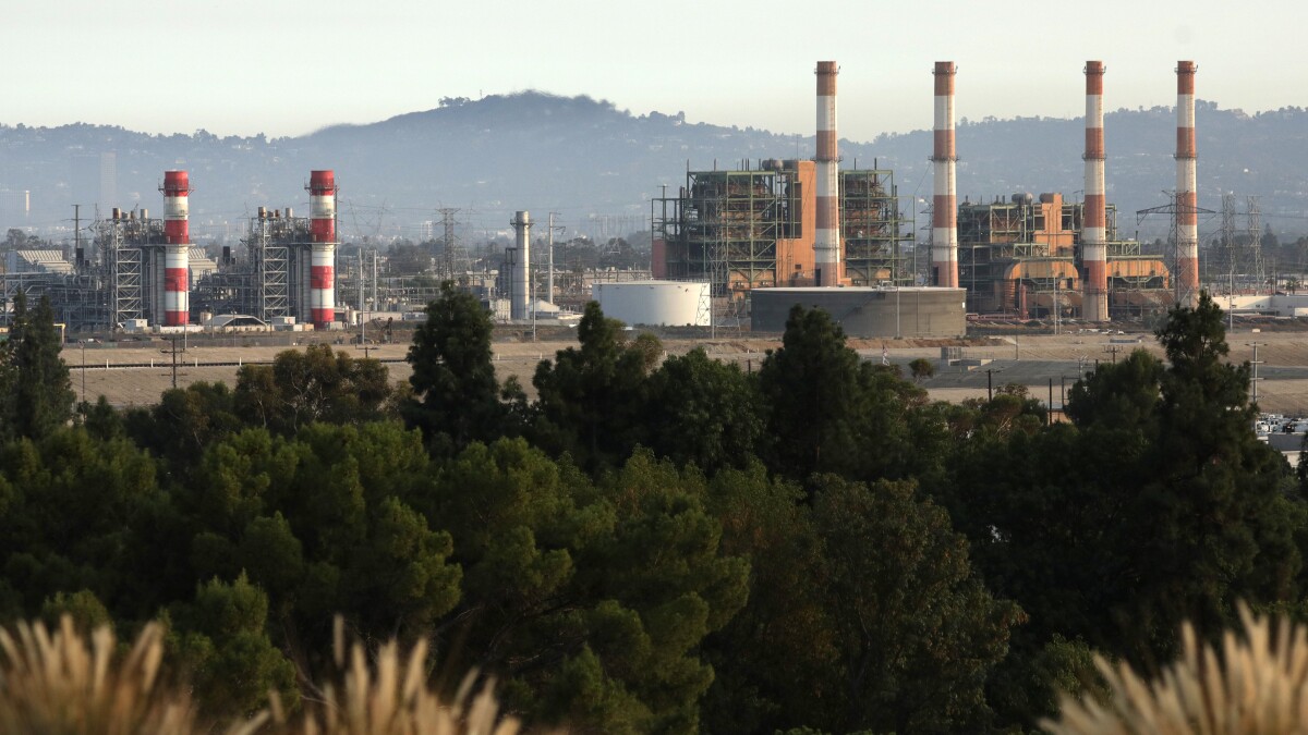 Activists Target L A Power Plant That Leaked Methane Los Angeles Times
