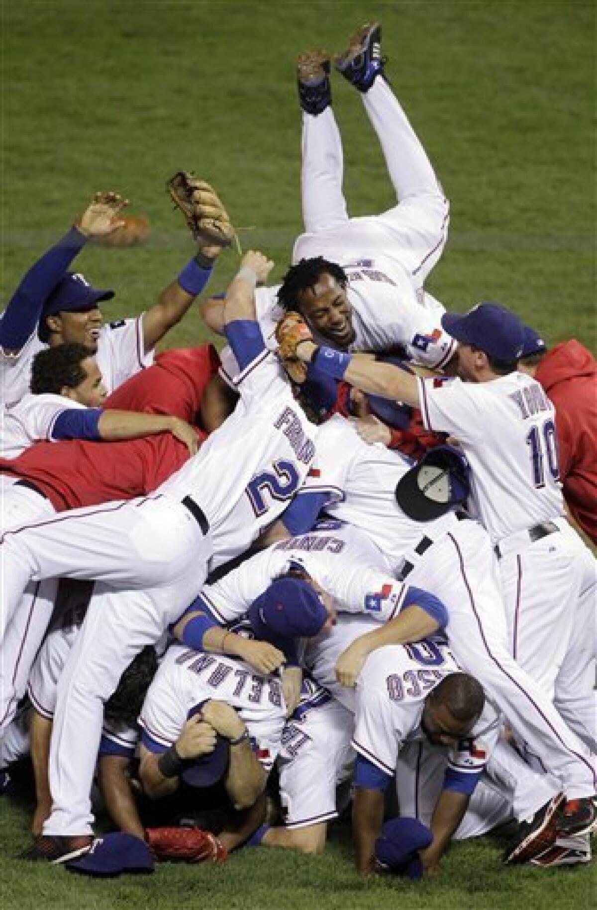 Rangers headed to World Series for first time - The San Diego Union-Tribune