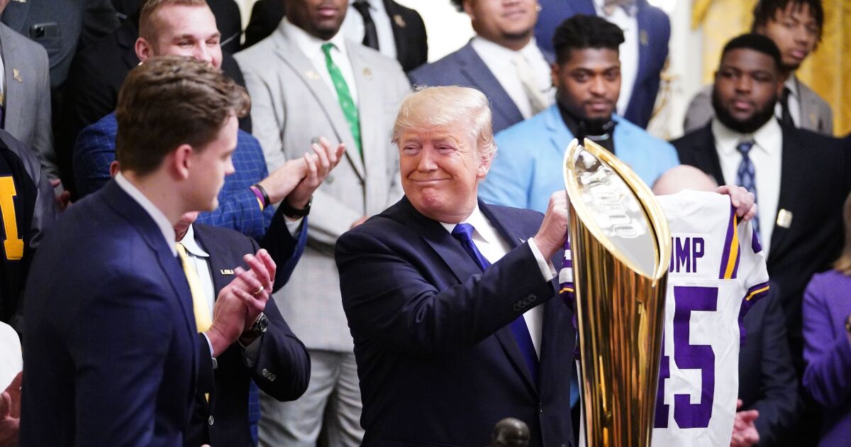 Trump Has Impeachment On His Mind During Lsu S White House Visit Los Angeles Times Trump Has Impeachment On His Mind During Lsu S White House Visit Los Angeles Times