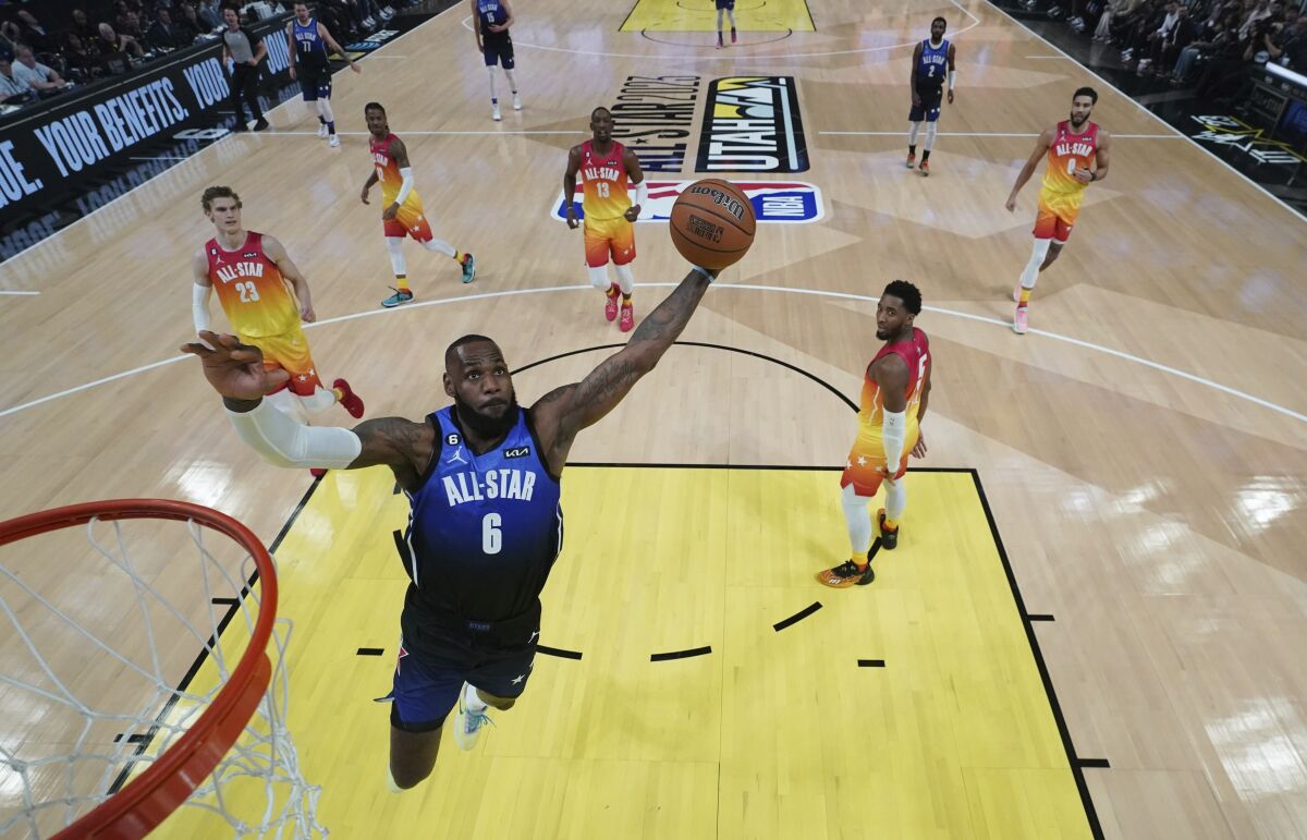 Equipos de NBA se alistan para pelear un sitio en playoffs - Los Angeles  Times
