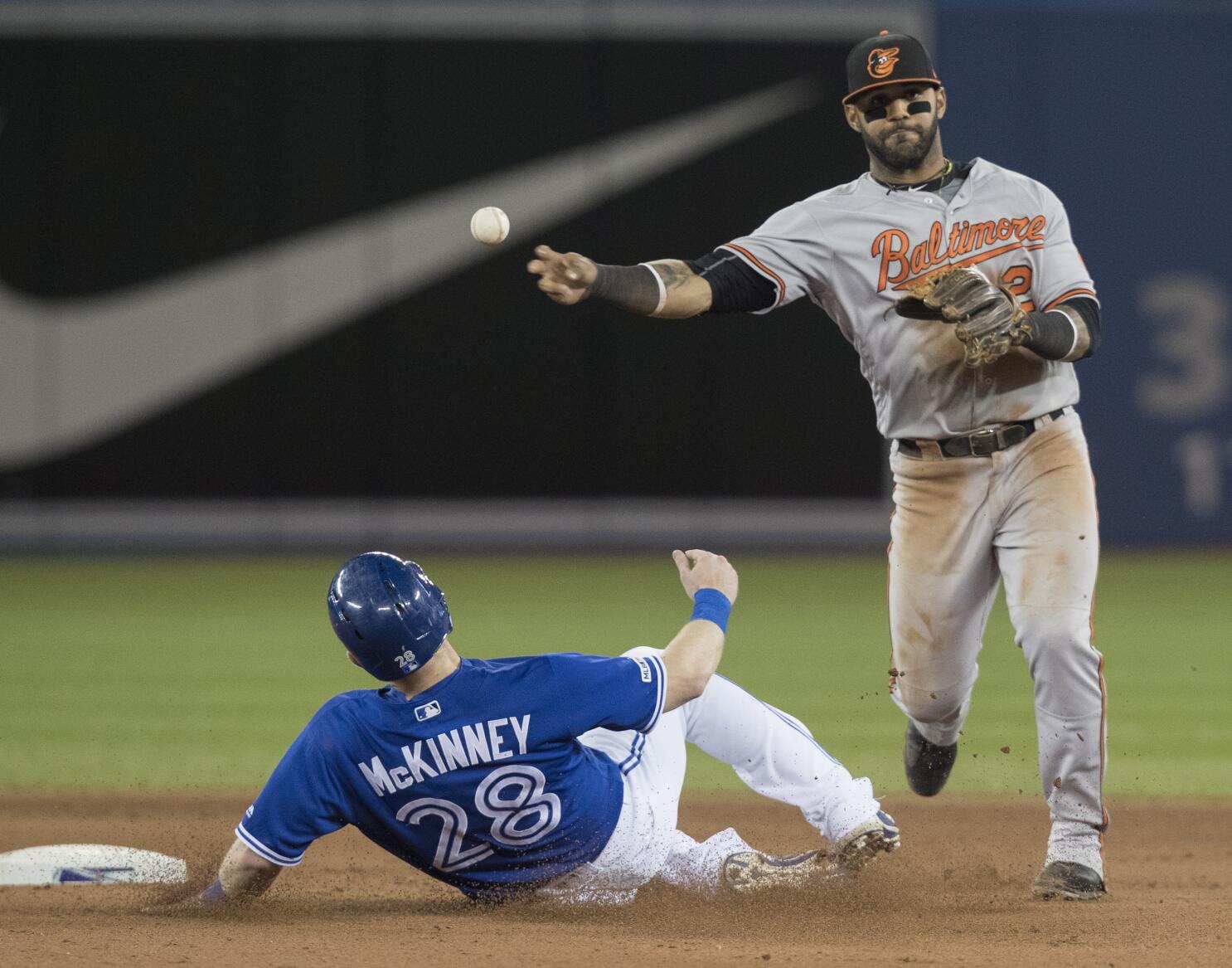 Slugging 2B Ozzie Albies activated from injured list by MLB-leading Braves  - The San Diego Union-Tribune