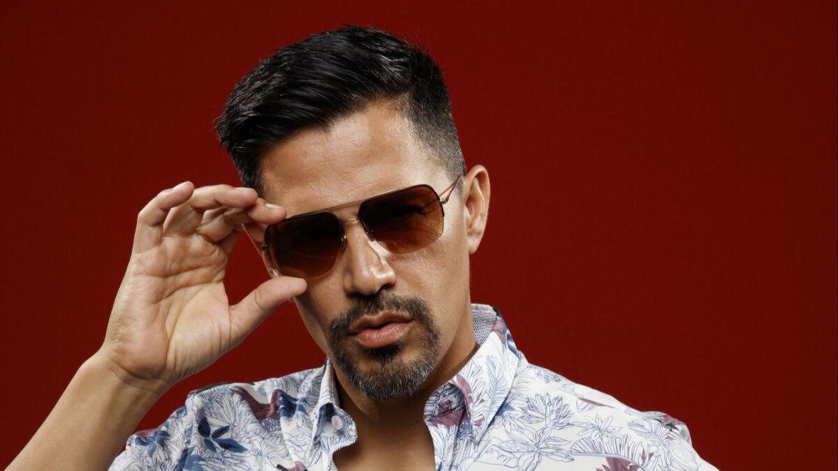Jay Hernandez takes over the role of Magnum previously played by Tom Selleck.