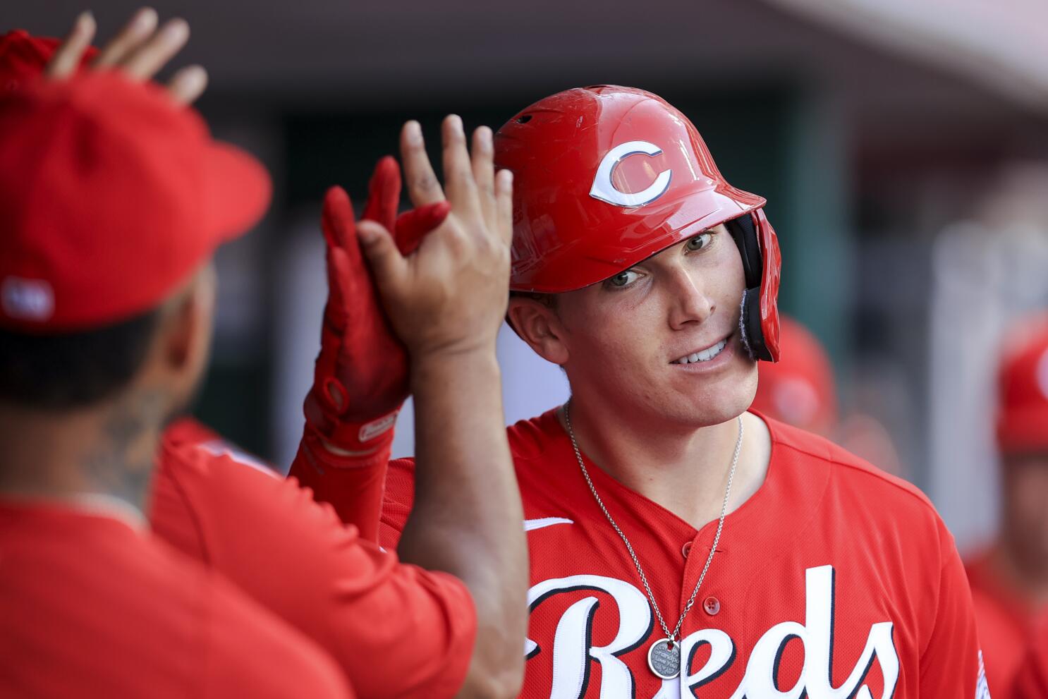 Luis Castillo strong again as Reds beat Braves 4-1 - The San Diego