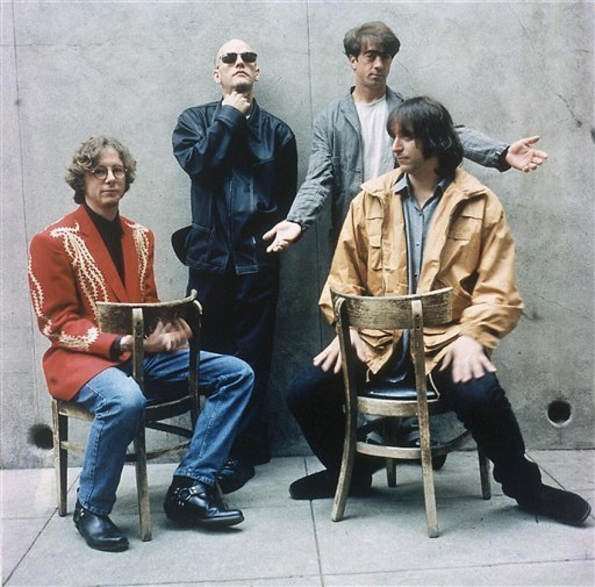 R.E.M., America's best rock band, breaks up after 31 years – East