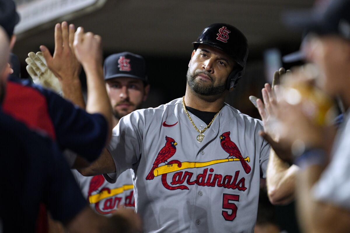 VIDEO: Albert Pujols Exchanges Jerseys With Yadier Molina After Final Game  in St. Louis